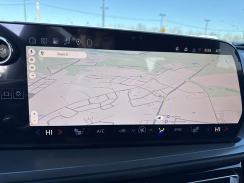 New 2026 Chevrolet Traverse LT image 18