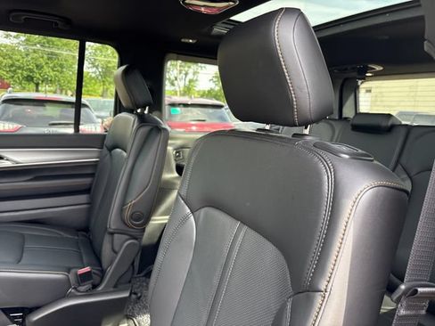 New 2026 Jeep Grand Wagoneer 4WD image 24