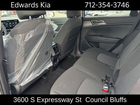 New 2026 Kia Sportage LX AWD/4WD image 17