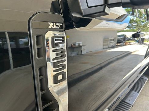 Used 2025 Ford F350 XLT AWD/4WD image 13
