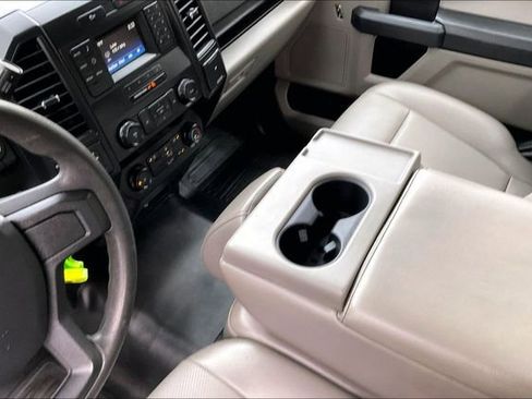 Used 2020 Ford F150 XL w/ Trailer Tow Package RWD image 15