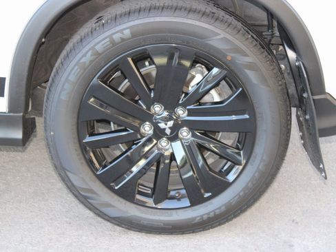 Used 2024 Mitsubishi Outlander Sport Ralliart image 25