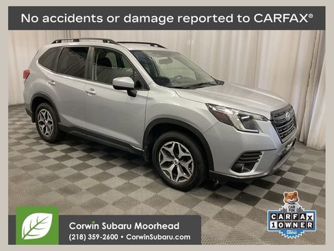 Used 2023 Subaru Forester Premium AWD/4WD image 1