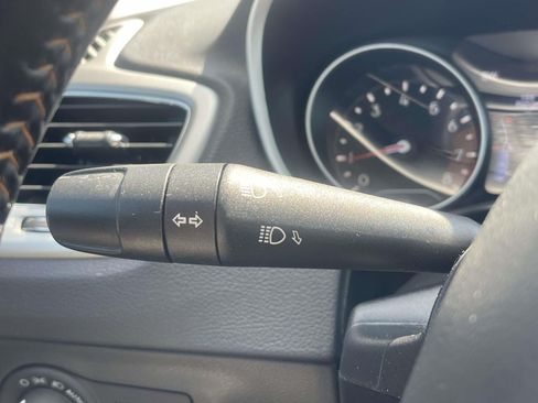 Used 2021 Jeep Compass Latitude w/ Convenience Group AWD/4WD image 23