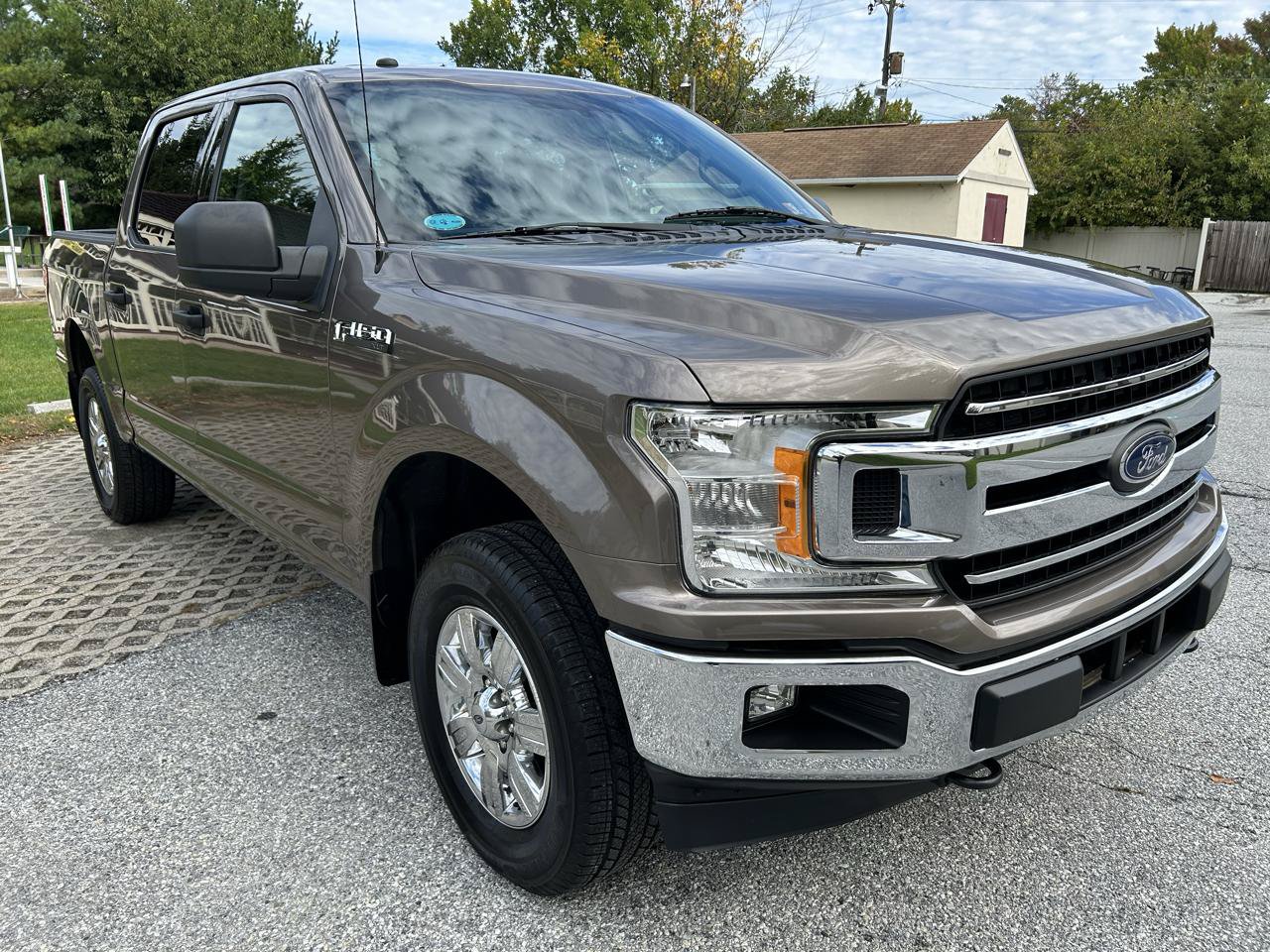 Used 2018 Ford F150 XLT AWD/4WD image 3