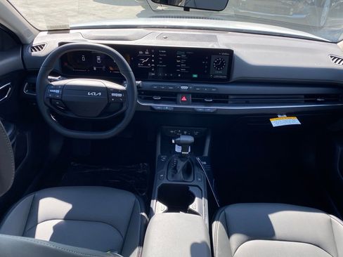 New 2026 Kia K4 EX image 19
