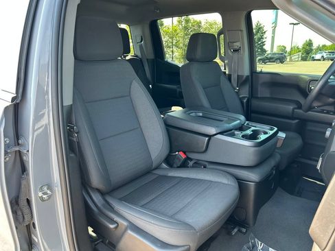 Used 2024 Chevrolet Silverado 1500 Custom w/ Turbomax Blackout Package AWD/4WD image 17