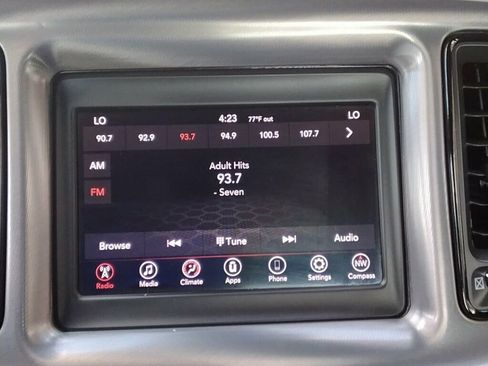 Used 2019 Dodge Challenger SXT RWD image 17
