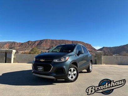 Used 2022 Chevrolet Trax LT w/ Driver Confidence Package