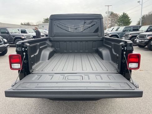 New 2026 Jeep Gladiator Sport image 14