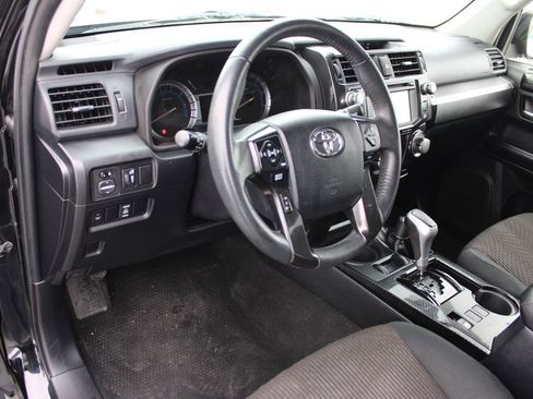 Used 2019 Toyota 4Runner TRD Off-Road image 49