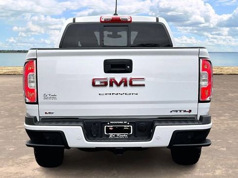 Used 2022 GMC Canyon AT4 w/ Trailering Package image 5