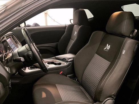 Used 2022 Dodge Challenger R/T Scat Pack w/ Dynamics Package image 24