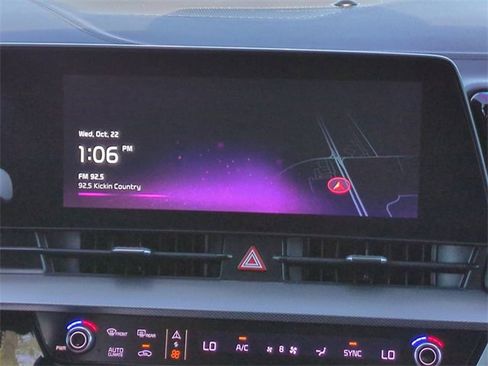 Used 2023 Kia Sportage SX image 18