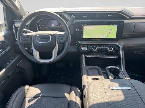 New 2026 GMC Sierra 3500 Denali w/ Denali Reserve Package AWD/4WD image 17