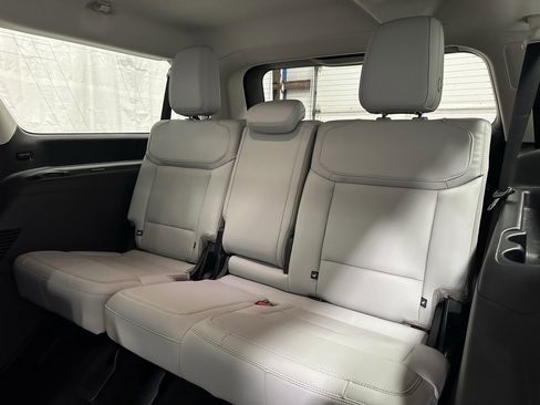 Used 2025 Ford Expedition Max Platinum image 51