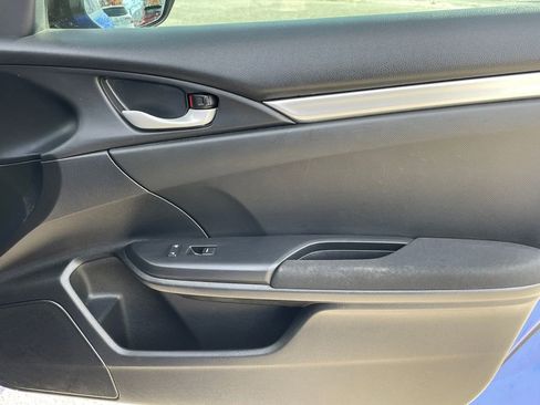 Used 2019 Honda Civic LX image 14