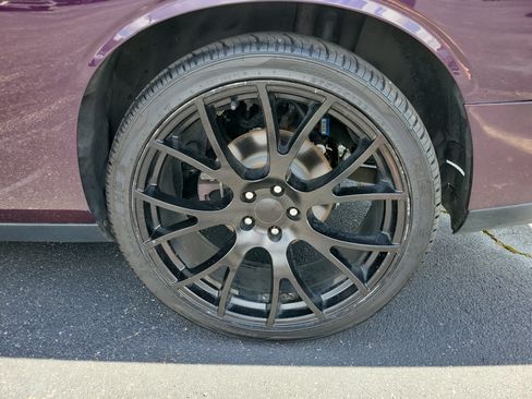 Used 2020 Dodge Challenger SXT RWD image 22