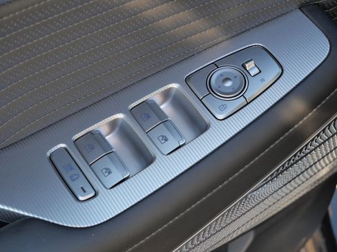 Certified 2025 Hyundai Palisade Calligraphy image 19