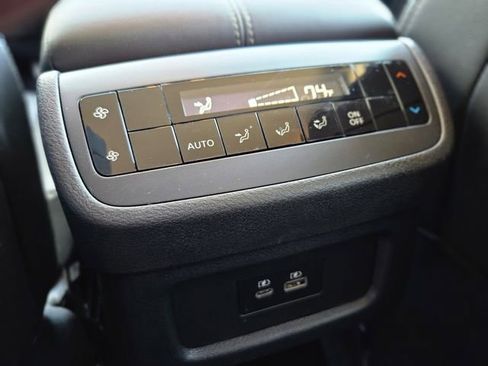 Certified 2025 Nissan Pathfinder SL AWD/4WD image 29