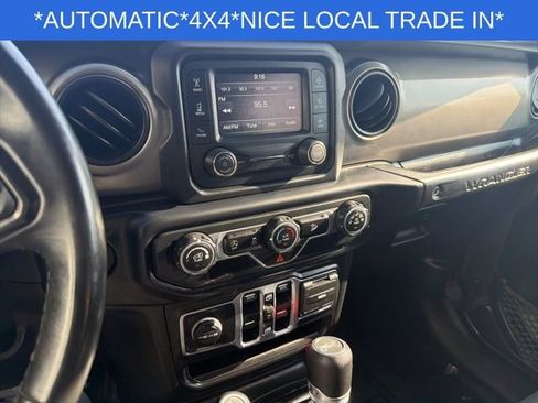 Used 2019 Jeep Wrangler Unlimited Sport S AWD/4WD image 30
