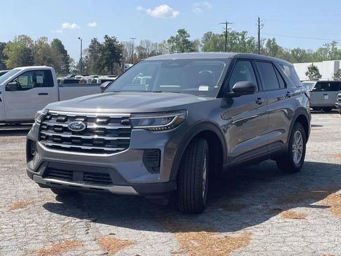 New 2026 Ford Explorer Active image 6