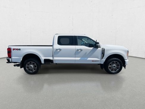 Used 2023 Ford F350 Limited w/ FX4 Off-Road Package AWD/4WD image 9