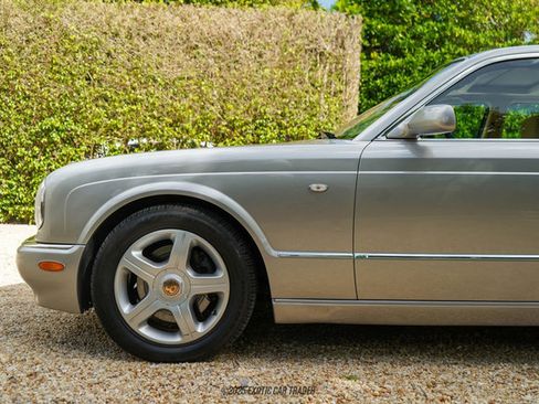 Used 2003 Bentley Arnage R RWD image 4