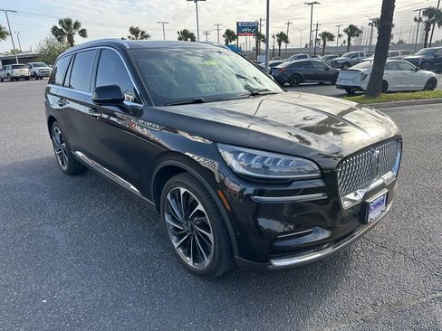 Certified 2023 Lincoln Aviator Reserve w/ Equipment Group 201A image 8