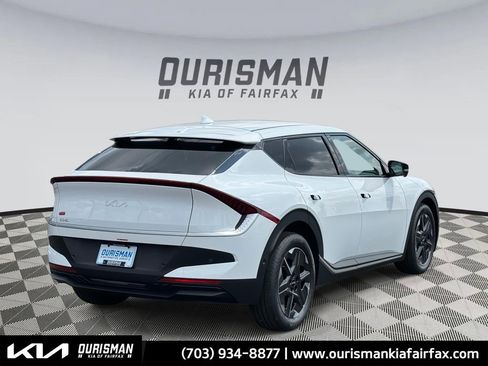 New 2025 Kia EV6 Light w/ Light LR Technology Package image 5