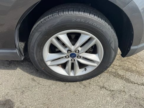 Used 2018 Ford Edge SEL w/ Equipment Group 201A FWD image 14