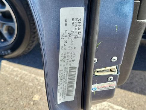 Used 2020 Jeep Cherokee Latitude w/ Quick Order Package 26F North image 20