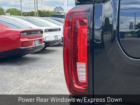 Used 2024 GMC Sierra 1500 AT4X AWD/4WD image 10