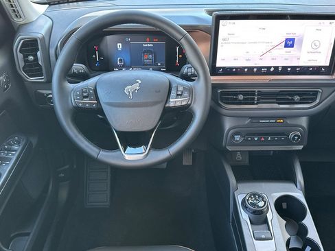 New 2026 Ford Bronco Sport Outer Banks image 13