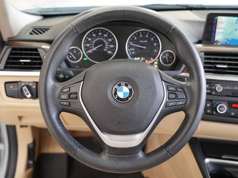 Used 2015 BMW 328i Sedan RWD image 11