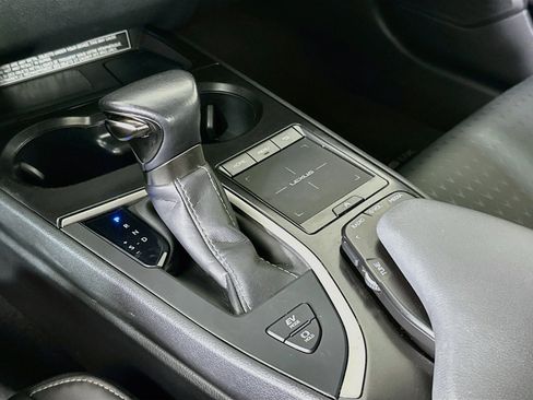 Used 2021 Lexus UX 250h AWD/4WD image 24