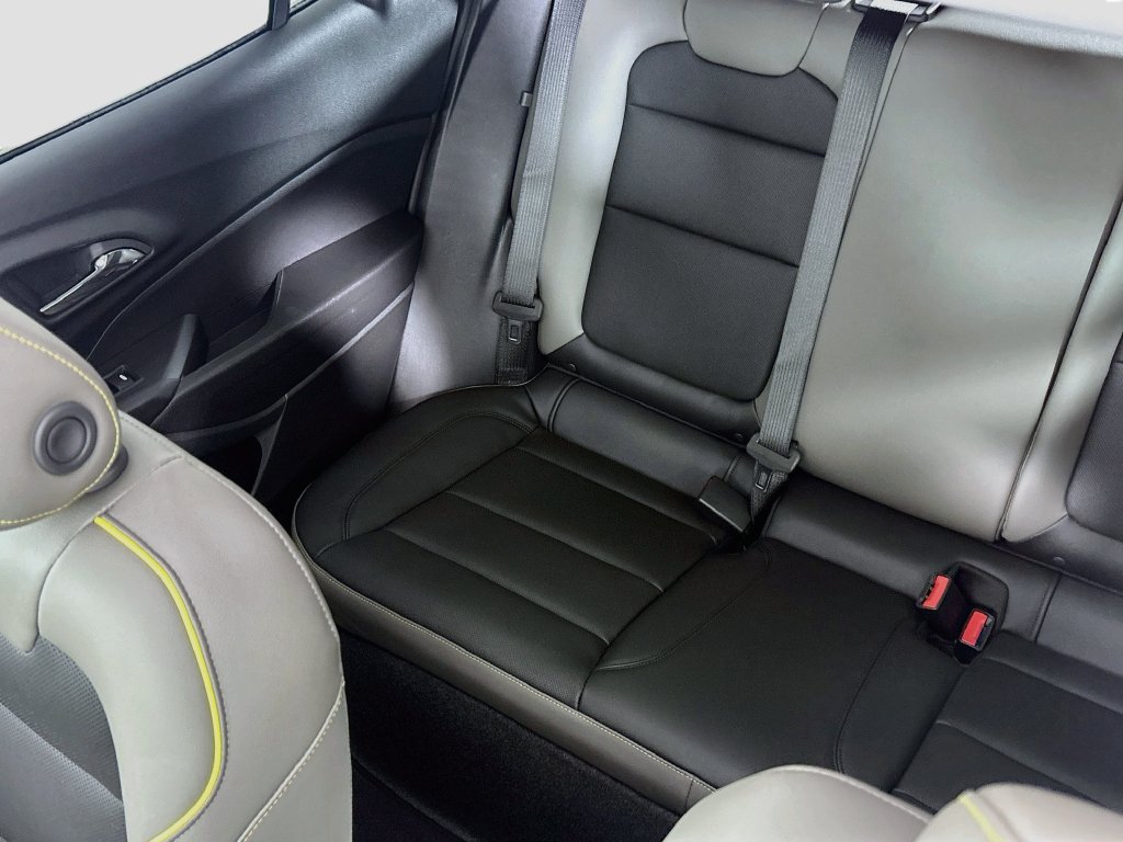 New 2026 Chevrolet Trax ACTIV w/ Sunroof Package FWD image 20