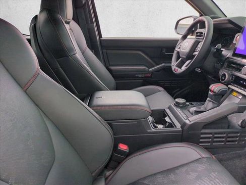 Used 2025 Toyota Tacoma TRD Pro image 20