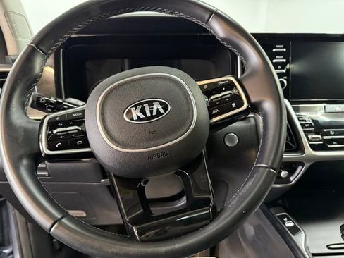 Used 2021 Kia Sorento EX w/ Panoramic Sunroof Package image 13