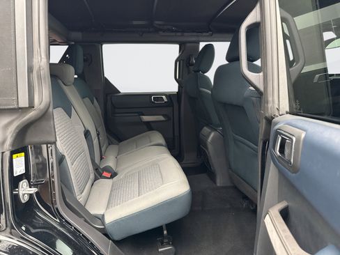 Used 2023 Ford Bronco Outer Banks image 19