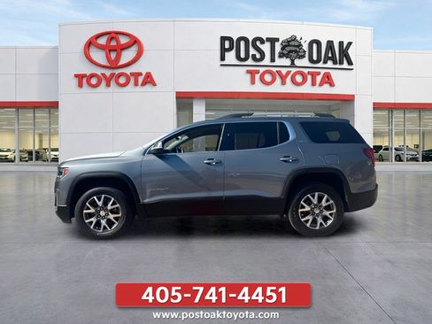 Used 2021 GMC Acadia SLT FWD image 3