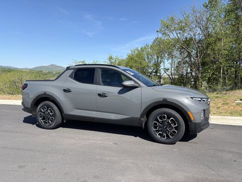 Used 2022 Hyundai Santa Cruz SEL w/ Activity Package image 7