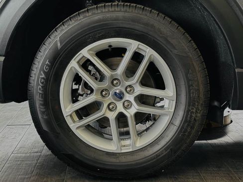 Used 2026 Ford Explorer Active AWD/4WD image 25