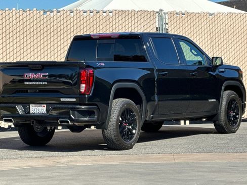 Certified 2025 GMC Sierra 1500 Elevation w/ Preferred Package AWD/4WD image 4