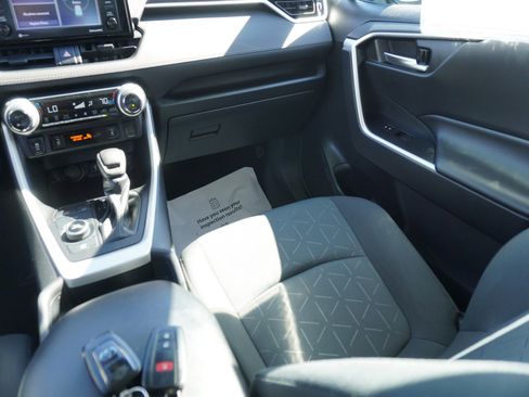 Used 2021 Toyota RAV4 XLE w/ XLE Grade Weather Package image 18