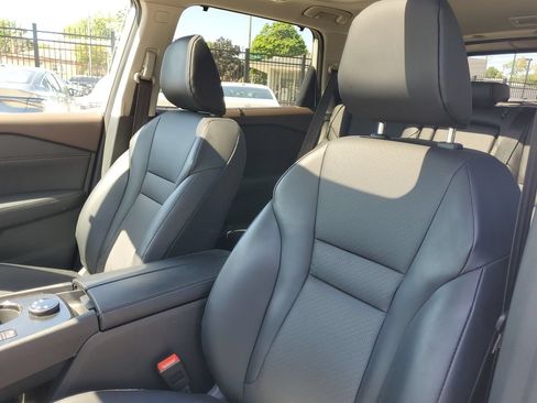 Used 2023 Nissan Rogue SV w/ SV Premium B Package AWD/4WD image 18