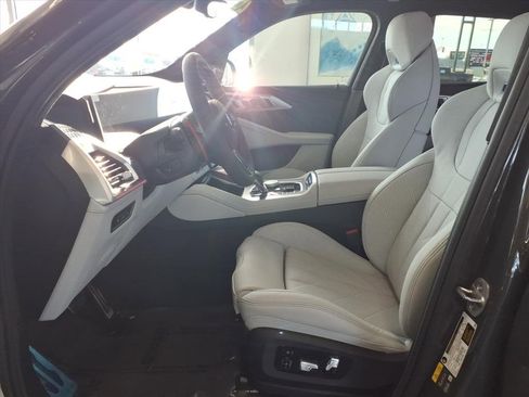 New 2026 BMW XM Label Red image 17