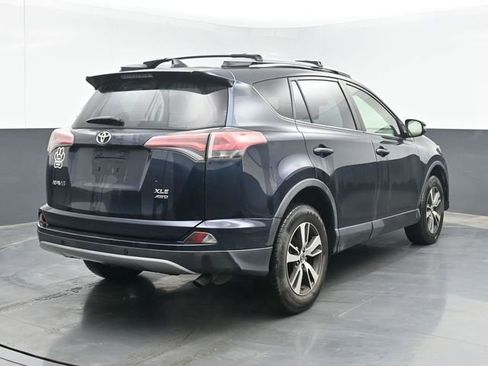 Used 2017 Toyota RAV4 XLE AWD/4WD image 10