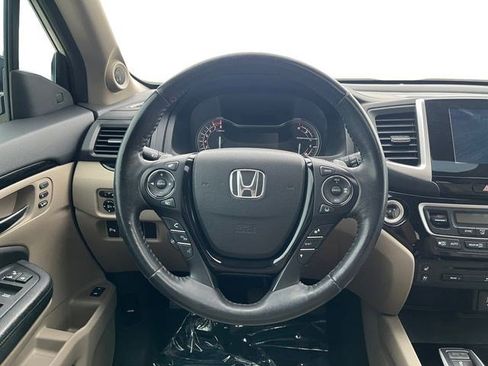 Used 2016 Honda Pilot Elite image 15