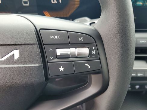 New 2026 Kia K4 LXS image 12